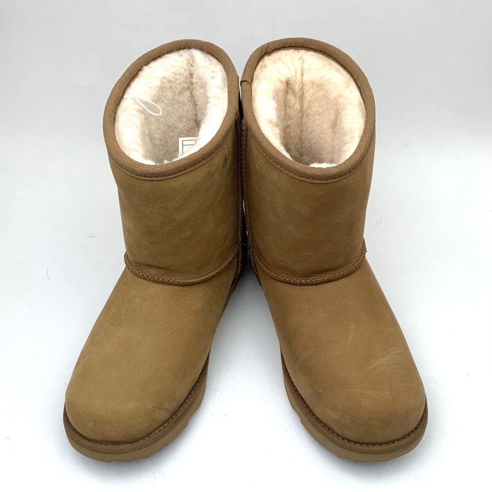 UGG Classic Short II Water Resistant SZ 4 - Picture 6 of 14